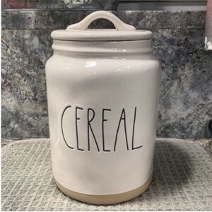 NWT Rae Dunn “CEREAL” Canister Large Ceramic Kitchen Storage Jar w/ Lid